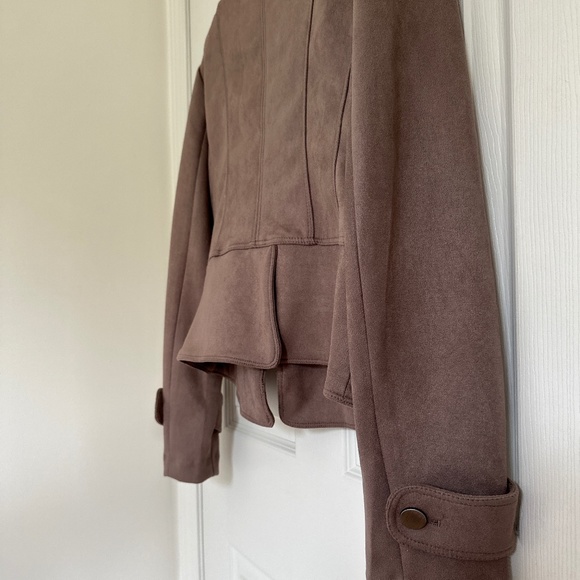 NWT, Tahari Suede Jacket, Dark Cocoa/Brown, S/P - Picture 8 of 10